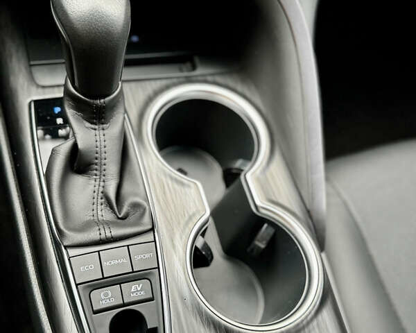 Чорний Тойота Камрі, об'ємом двигуна 2.49 л та пробігом 89 тис. км за 38500 $, фото 16 на Automoto.ua