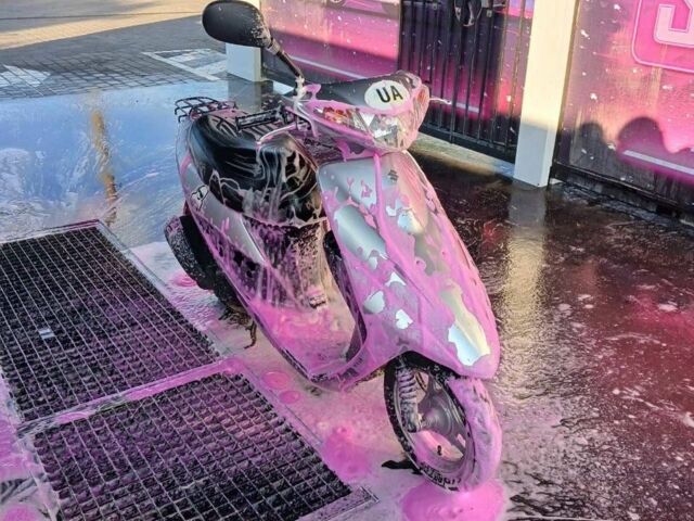 Черный Тойота Камри, объемом двигателя 2.5 л и пробегом 12 тыс. км за 17500 $, фото 2 на Automoto.ua