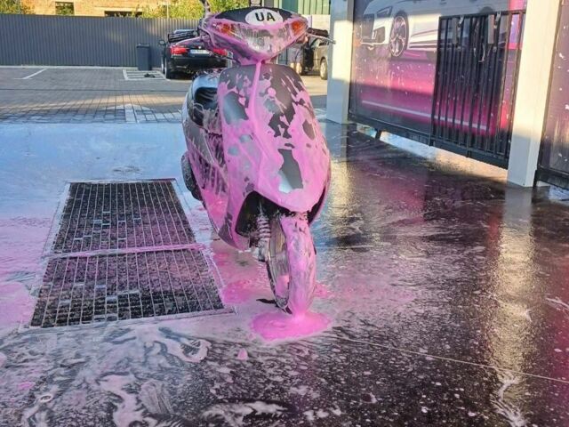 Черный Тойота Камри, объемом двигателя 2.5 л и пробегом 12 тыс. км за 17500 $, фото 3 на Automoto.ua