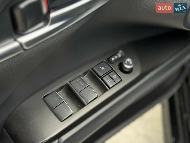 Чорний Тойота Камрі, об'ємом двигуна 2.49 л та пробігом 126 тис. км за 33500 $, фото 10 на Automoto.ua