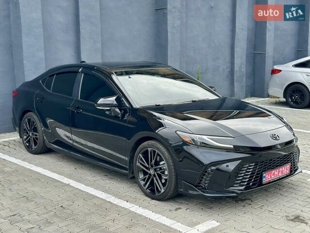 Черный Тойота Камри, объемом двигателя 2.5 л и пробегом 1 тыс. км за 49490 $, фото 1 на Automoto.ua