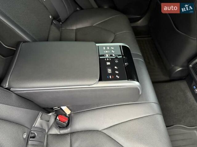 Чорний Тойота Камрі, об'ємом двигуна 2.49 л та пробігом 48 тис. км за 44000 $, фото 34 на Automoto.ua