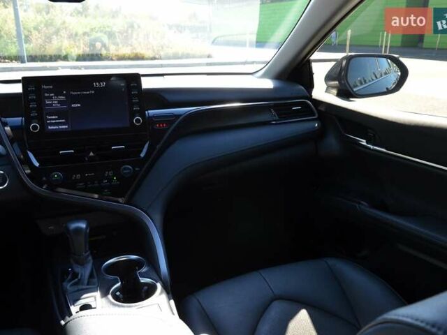 Черный Тойота Камри, объемом двигателя 2.5 л и пробегом 35 тыс. км за 34999 $, фото 37 на Automoto.ua