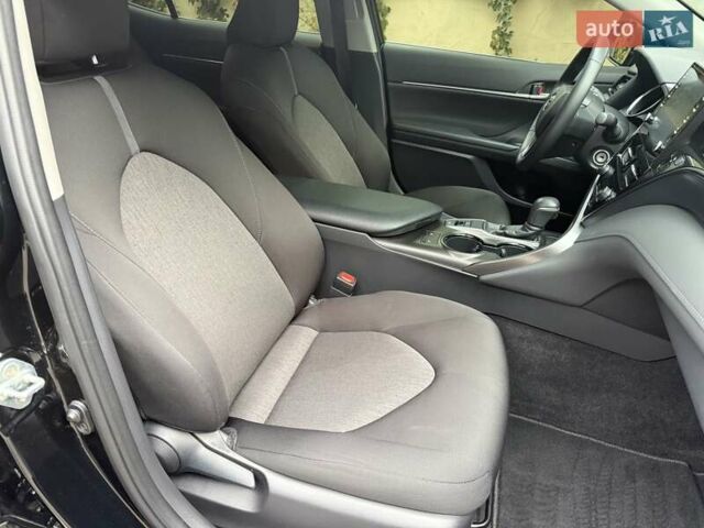 Черный Тойота Камри, объемом двигателя 2.5 л и пробегом 30 тыс. км за 32500 $, фото 13 на Automoto.ua