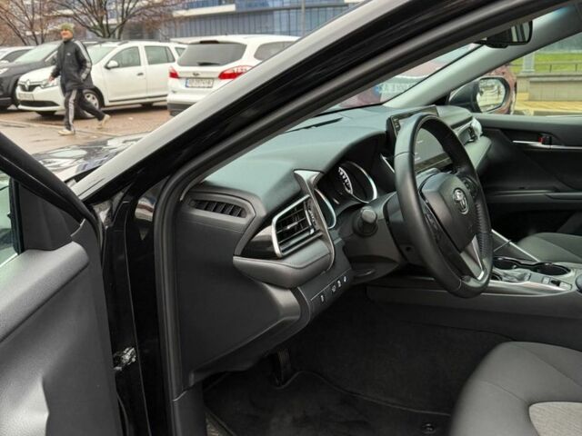 Черный Тойота Камри, объемом двигателя 2.5 л и пробегом 70 тыс. км за 29000 $, фото 7 на Automoto.ua