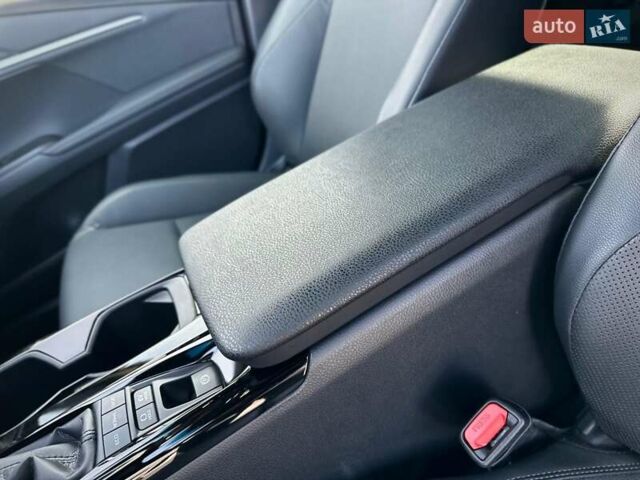 Черный Тойота Камри, объемом двигателя 2.49 л и пробегом 15 тыс. км за 42500 $, фото 55 на Automoto.ua