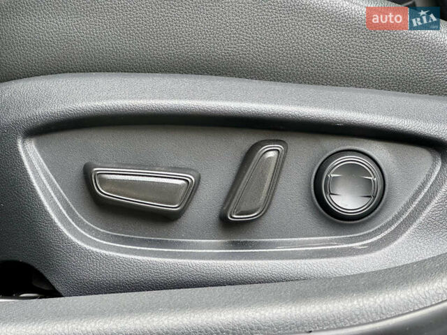 Черный Тойота Камри, объемом двигателя 2.5 л и пробегом 1 тыс. км за 49490 $, фото 31 на Automoto.ua