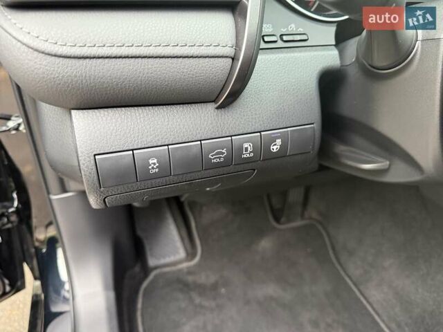 Черный Тойота Камри, объемом двигателя 2.5 л и пробегом 30 тыс. км за 32500 $, фото 18 на Automoto.ua