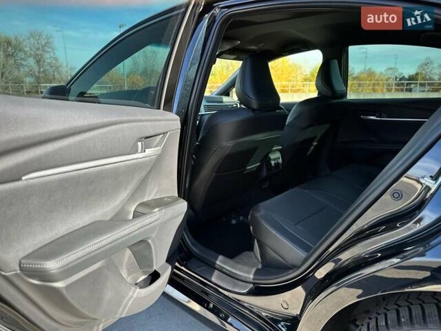 Черный Тойота Камри, объемом двигателя 2.49 л и пробегом 15 тыс. км за 42500 $, фото 65 на Automoto.ua