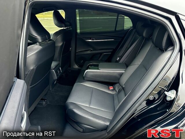 Чорний Тойота Камрі, об'ємом двигуна 2.5 л та пробігом 42 тис. км за 45999 $, фото 10 на Automoto.ua