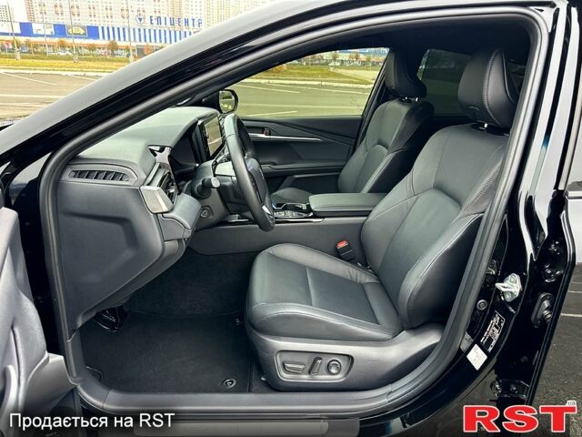 Чорний Тойота Камрі, об'ємом двигуна 2.5 л та пробігом 42 тис. км за 45999 $, фото 9 на Automoto.ua