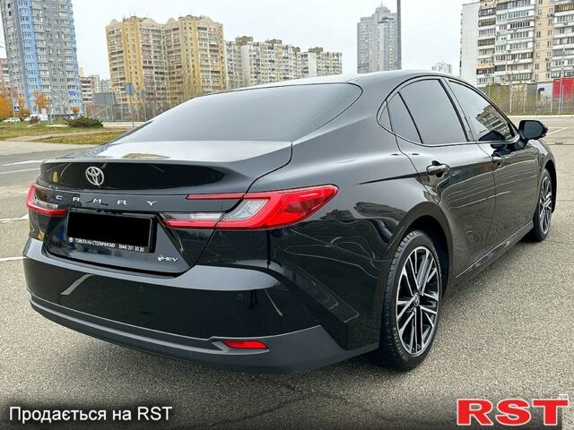 Чорний Тойота Камрі, об'ємом двигуна 2.5 л та пробігом 42 тис. км за 45999 $, фото 3 на Automoto.ua