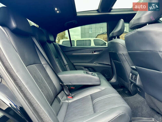 Черный Тойота Камри, объемом двигателя 2.5 л и пробегом 1 тыс. км за 49490 $, фото 39 на Automoto.ua