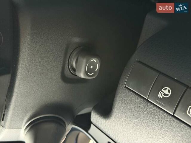 Чорний Тойота Камрі, об'ємом двигуна 2.49 л та пробігом 48 тис. км за 44000 $, фото 42 на Automoto.ua