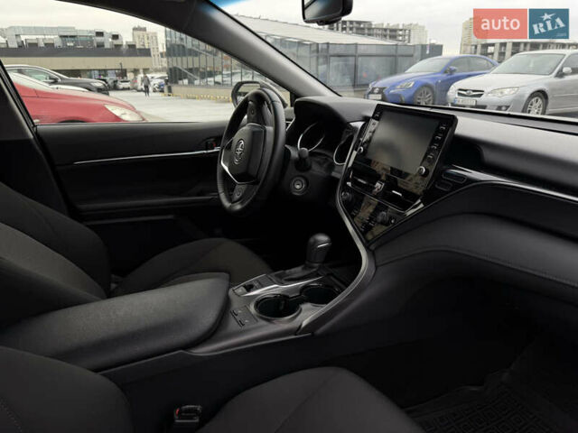 Черный Тойота Камри, объемом двигателя 2.49 л и пробегом 32 тыс. км за 31500 $, фото 7 на Automoto.ua