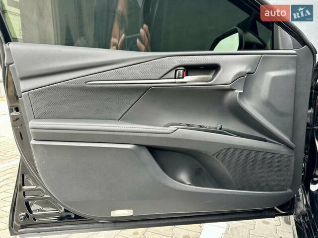 Черный Тойота Камри, объемом двигателя 2.5 л и пробегом 1 тыс. км за 49490 $, фото 26 на Automoto.ua