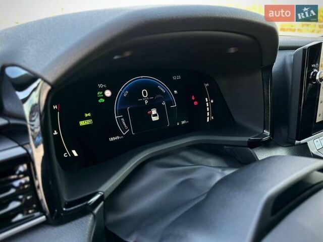 Черный Тойота Камри, объемом двигателя 2.49 л и пробегом 15 тыс. км за 42500 $, фото 60 на Automoto.ua