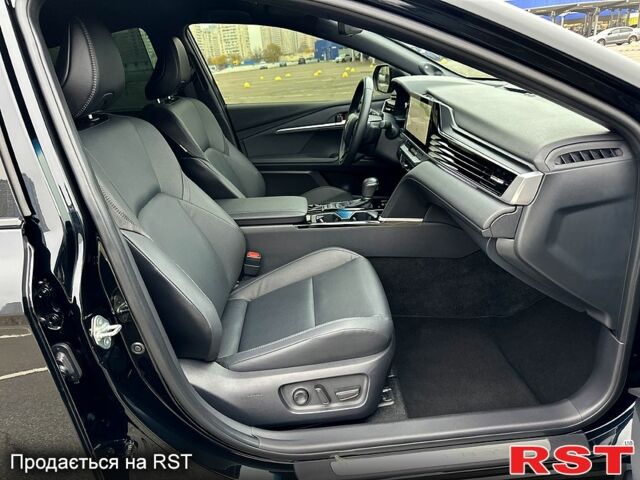 Чорний Тойота Камрі, об'ємом двигуна 2.5 л та пробігом 42 тис. км за 45999 $, фото 11 на Automoto.ua