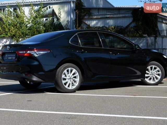 Черный Тойота Камри, объемом двигателя 2.5 л и пробегом 35 тыс. км за 34999 $, фото 10 на Automoto.ua