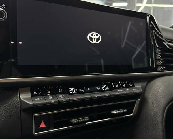 Черный Тойота Камри, объемом двигателя 2.49 л и пробегом 17 тыс. км за 55500 $, фото 59 на Automoto.ua