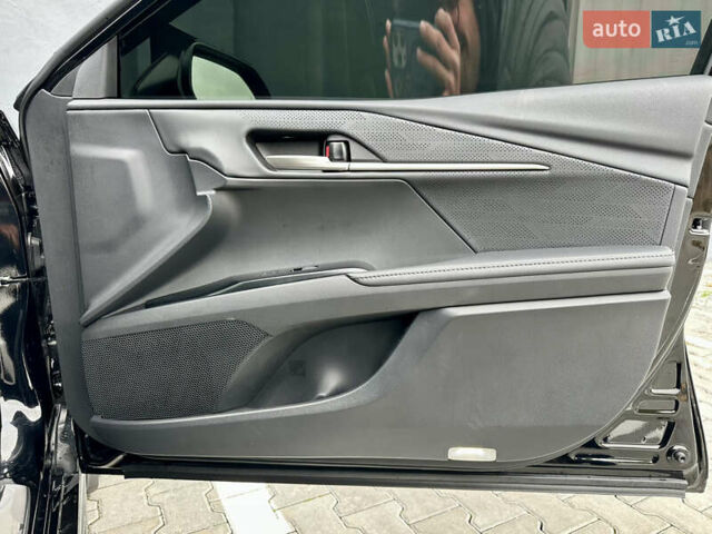 Черный Тойота Камри, объемом двигателя 2.5 л и пробегом 1 тыс. км за 49490 $, фото 42 на Automoto.ua