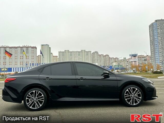 Чорний Тойота Камрі, об'ємом двигуна 2.5 л та пробігом 42 тис. км за 45999 $, фото 7 на Automoto.ua