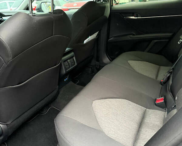 Черный Тойота Камри, объемом двигателя 2.49 л и пробегом 70 тыс. км за 29000 $, фото 6 на Automoto.ua