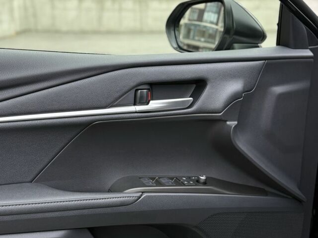 Чорний Тойота Камрі, об'ємом двигуна 2.5 л та пробігом 1 тис. км за 44500 $, фото 12 на Automoto.ua