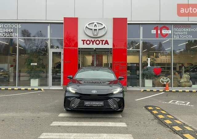 Чорний Тойота Камрі, об'ємом двигуна 2.49 л та пробігом 1 тис. км за 52000 $, фото 4 на Automoto.ua