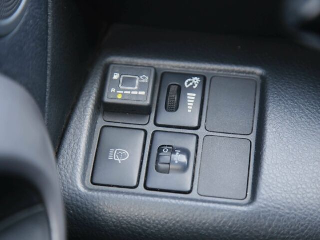 Тойота Камри 2006 в Харькове на Automoto.ua Черный Тойота Камри, объемом двигателя 2 л и пробегом 170 тыс. км за 10000 $, фото 21 на Automoto.ua