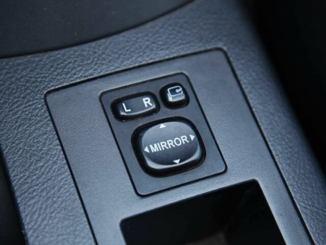 Тойота Камри 2006 в Харькове на Automoto.ua Черный Тойота Камри, объемом двигателя 2 л и пробегом 170 тыс. км за 10000 $, фото 18 на Automoto.ua