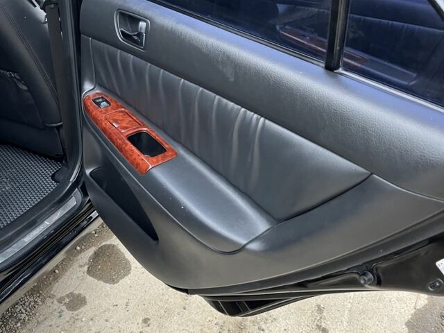 Черный Тойота Камри, объемом двигателя 2.4 л и пробегом 250 тыс. км за 6500 $, фото 3 на Automoto.ua