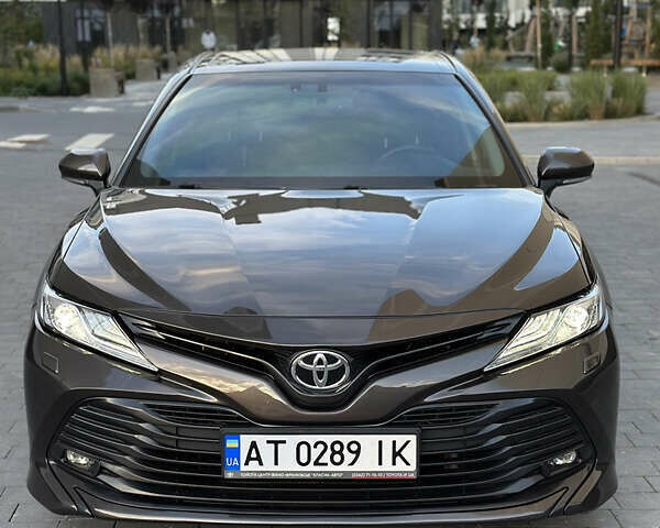 Коричневый Тойота Камри, объемом двигателя 2.5 л и пробегом 165 тыс. км за 19900 $, фото 7 на Automoto.ua