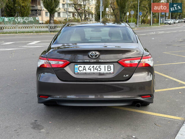 Тойота Камрі 2017 у Києві на Automoto.ua Коричневий Тойота Камрі, об'ємом двигуна 2.49 л та пробігом 179 тис. км за 15800 $, фото 3 на Automoto.ua
