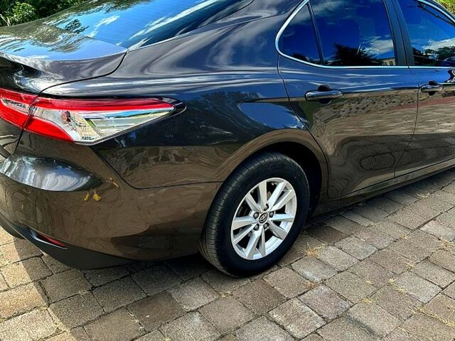 Коричневый Тойота Камри, объемом двигателя 2.5 л и пробегом 327 тыс. км за 16000 $, фото 3 на Automoto.ua