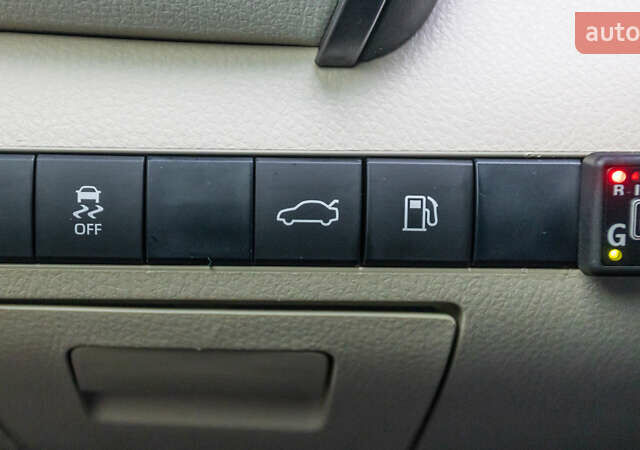 Коричневый Тойота Камри, объемом двигателя 2.49 л и пробегом 143 тыс. км за 21906 $, фото 22 на Automoto.ua