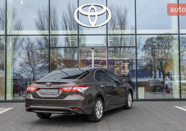 Коричневый Тойота Камри, объемом двигателя 2.49 л и пробегом 143 тыс. км за 21906 $, фото 17 на Automoto.ua