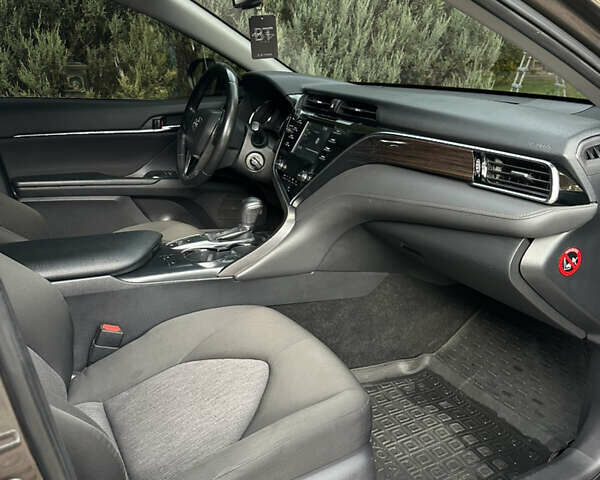 Коричневый Тойота Камри, объемом двигателя 2.49 л и пробегом 126 тыс. км за 21500 $, фото 15 на Automoto.ua