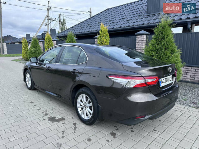 Коричневый Тойота Камри, объемом двигателя 2.49 л и пробегом 101 тыс. км за 22000 $, фото 3 на Automoto.ua