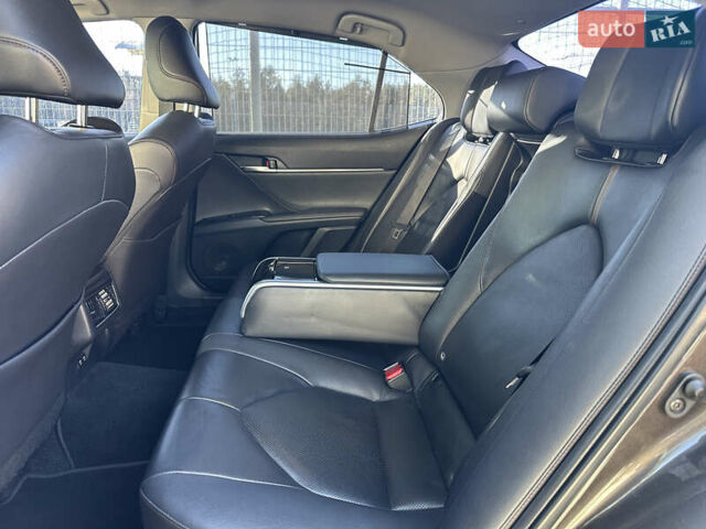 Коричневий Тойота Камрі, об'ємом двигуна 2.5 л та пробігом 135 тис. км за 22500 $, фото 26 на Automoto.ua