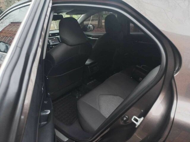 Коричневый Тойота Камри, объемом двигателя 2.5 л и пробегом 113 тыс. км за 21000 $, фото 5 на Automoto.ua