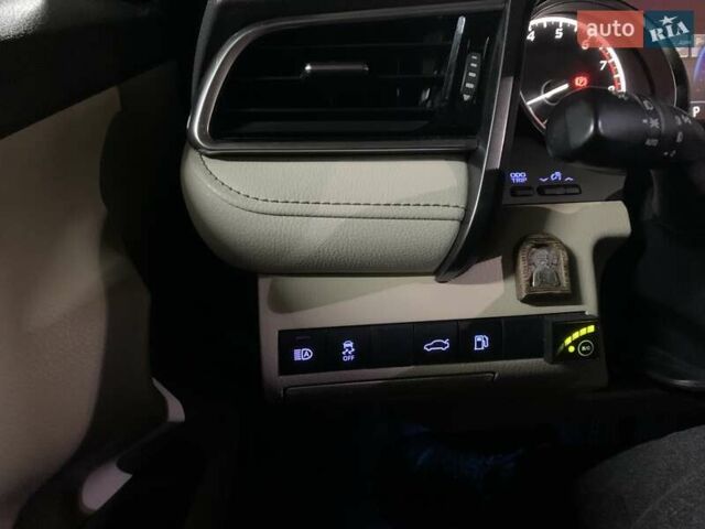 Коричневый Тойота Камри, объемом двигателя 2.49 л и пробегом 135 тыс. км за 25900 $, фото 11 на Automoto.ua
