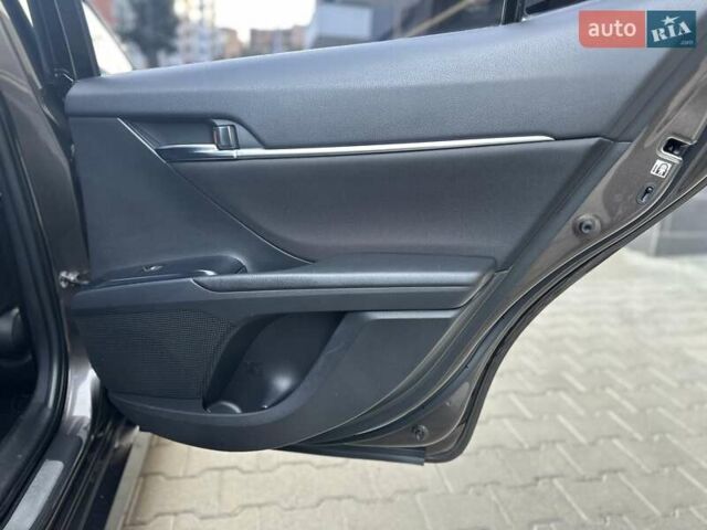 Коричневый Тойота Камри, объемом двигателя 2.49 л и пробегом 85 тыс. км за 23950 $, фото 72 на Automoto.ua