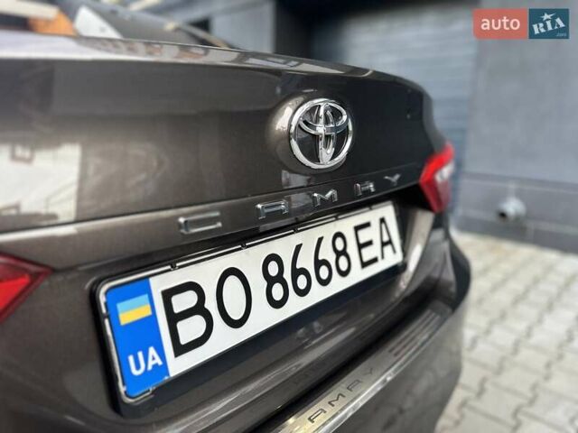 Коричневый Тойота Камри, объемом двигателя 2.49 л и пробегом 85 тыс. км за 23950 $, фото 21 на Automoto.ua