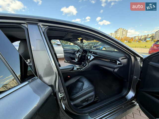 Тойота Камри 2019 в Львове на Automoto.ua Коричневый Тойота Камри, объемом двигателя 2.49 л и пробегом 105 тыс. км за 28000 $, фото 9 на Automoto.ua