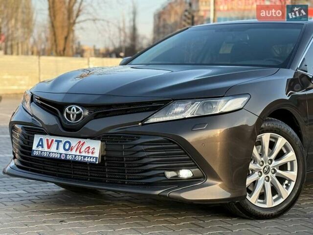 Коричневый Тойота Камри, объемом двигателя 2.49 л и пробегом 128 тыс. км за 21900 $, фото 2 на Automoto.ua