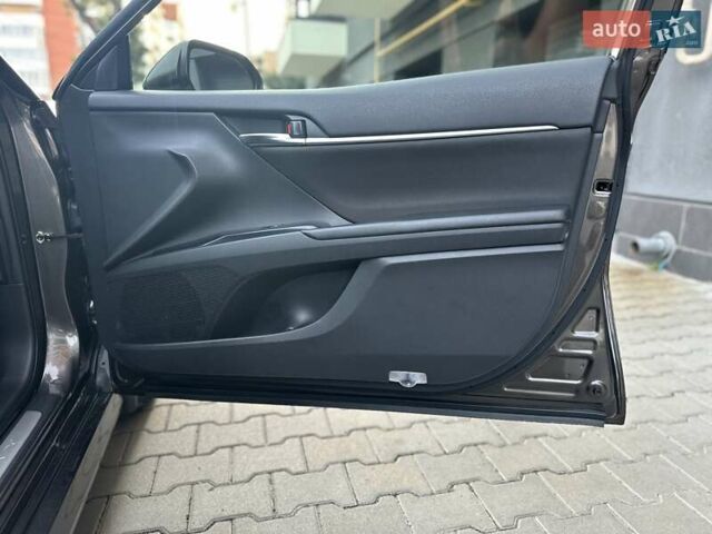 Коричневый Тойота Камри, объемом двигателя 2.49 л и пробегом 85 тыс. км за 23950 $, фото 71 на Automoto.ua