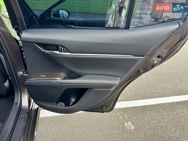 Коричневый Тойота Камри, объемом двигателя 2.49 л и пробегом 78 тыс. км за 25900 $, фото 43 на Automoto.ua