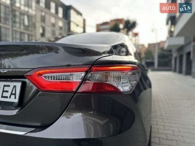 Коричневый Тойота Камри, объемом двигателя 2.49 л и пробегом 85 тыс. км за 23950 $, фото 63 на Automoto.ua