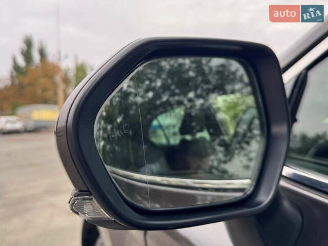 Коричневый Тойота Камри, объемом двигателя 2.49 л и пробегом 182 тыс. км за 26000 $, фото 9 на Automoto.ua